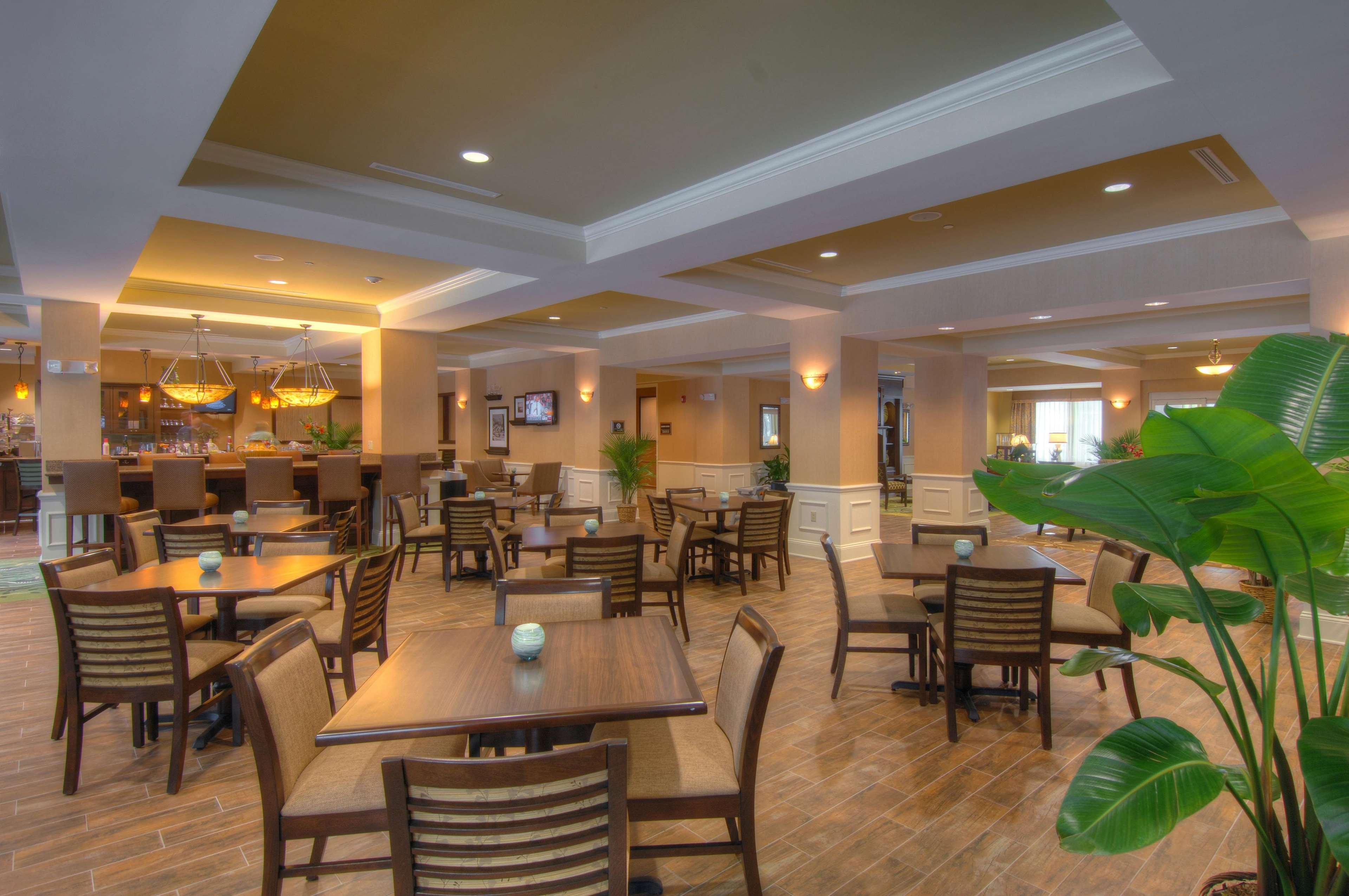 Hampton Inn & Suites ג'קיל איילנד מסעדה תמונה